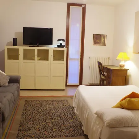 Apartman Monolocale Porta Romana E Ben Collegato *